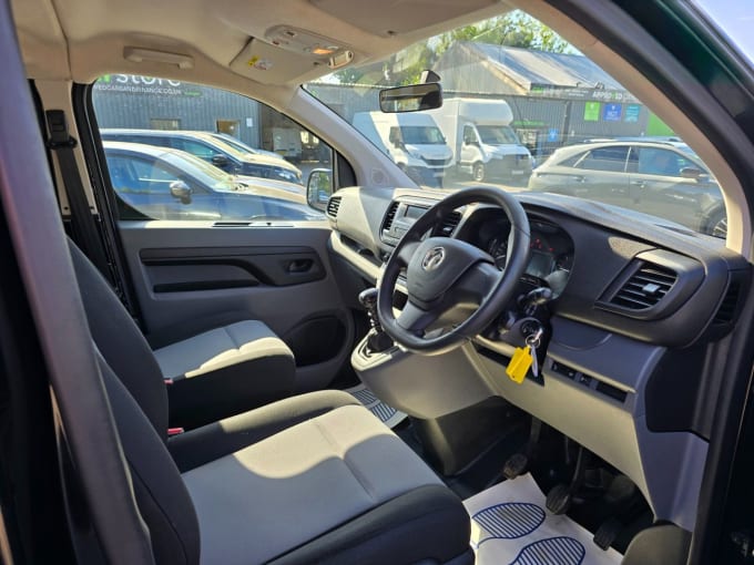2025 Vauxhall Vivaro Life