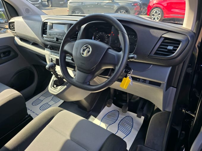 2025 Vauxhall Vivaro Life