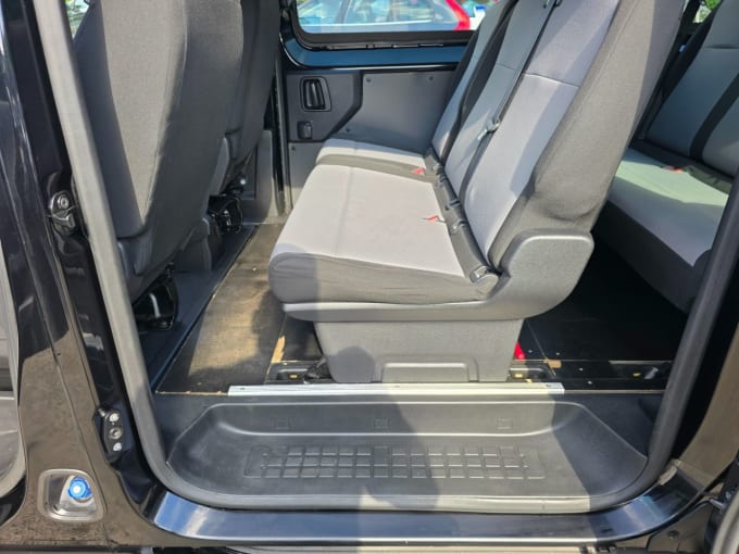 2025 Vauxhall Vivaro Life
