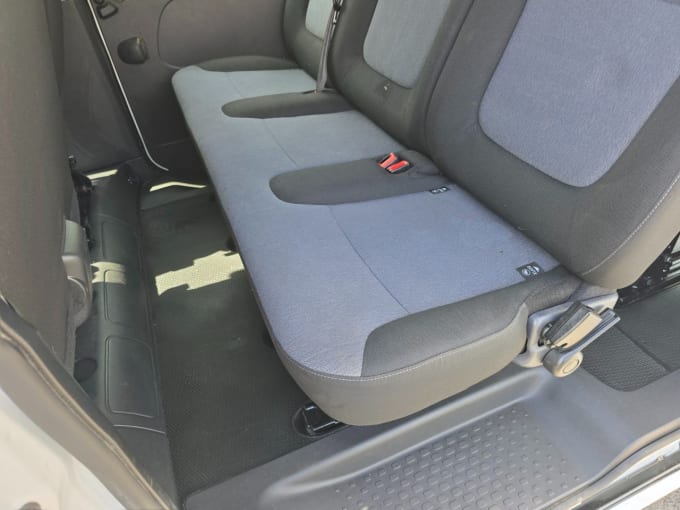 2025 Vauxhall Vivaro
