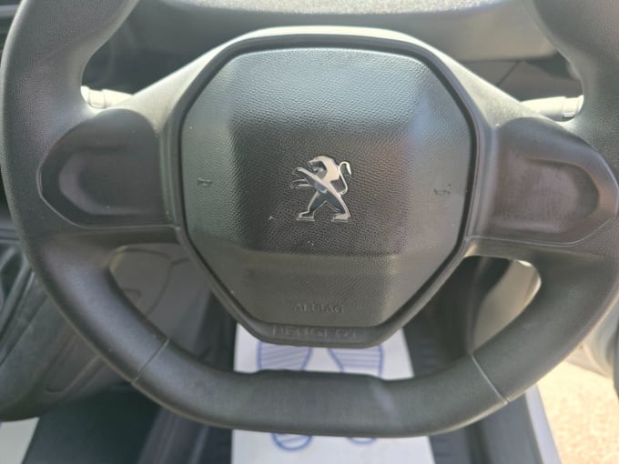 2025 Peugeot Partner