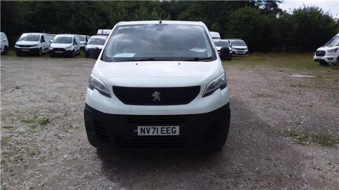 2025 Peugeot Expert