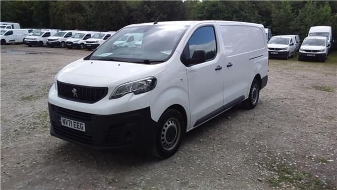 2025 Peugeot Expert