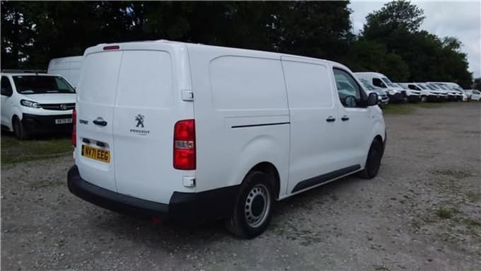 2025 Peugeot Expert