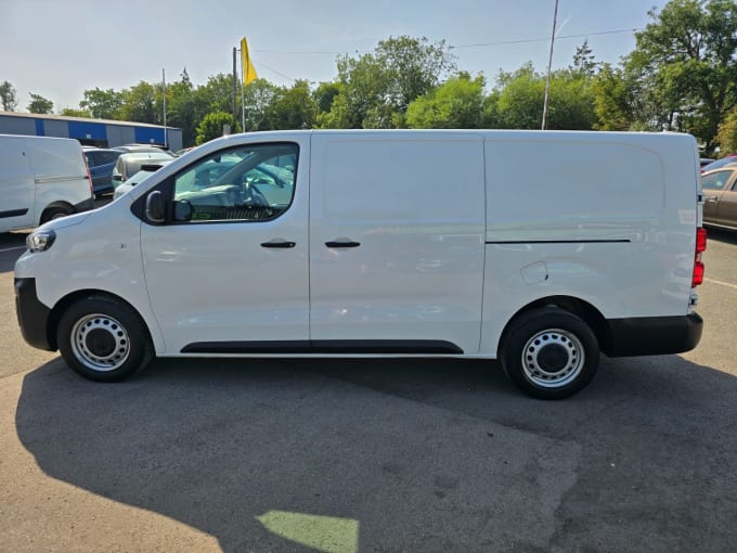 2025 Peugeot Expert