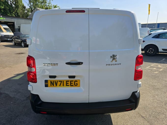2025 Peugeot Expert