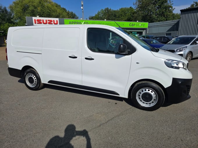 2025 Peugeot Expert