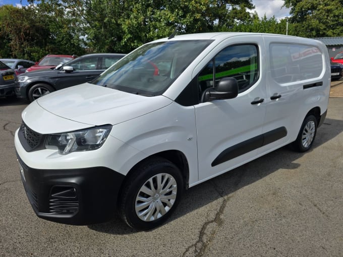 2021 Peugeot Partner