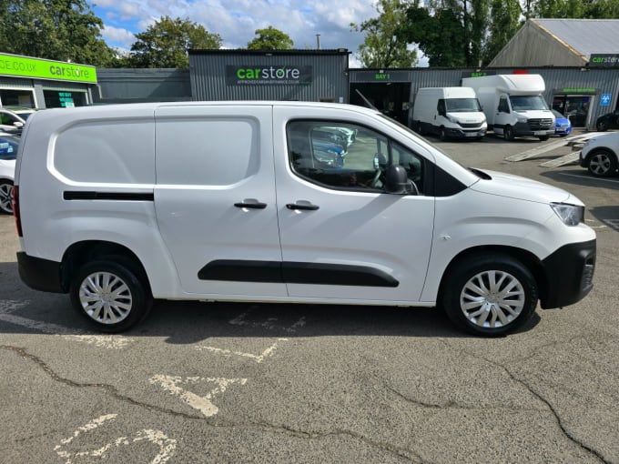 2021 Peugeot Partner