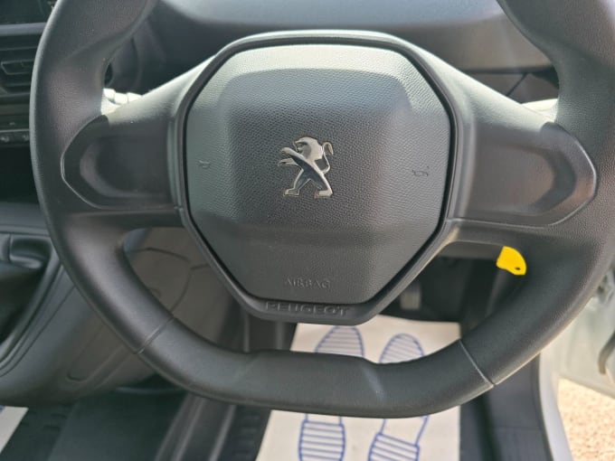 2021 Peugeot Partner