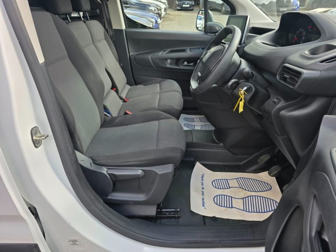 2021 Peugeot Partner