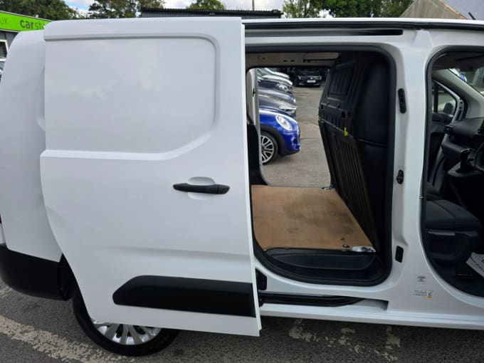 2021 Peugeot Partner