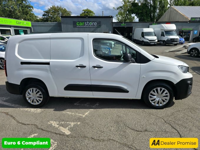 2021 Peugeot Partner