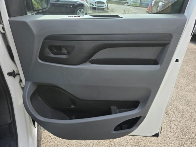 2025 Peugeot Expert