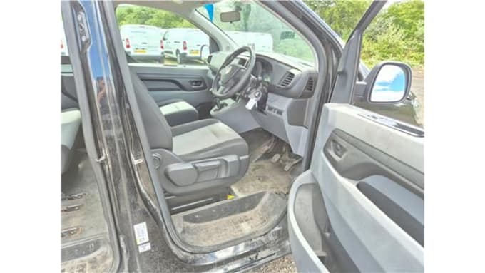 2025 Vauxhall Vivaro Life