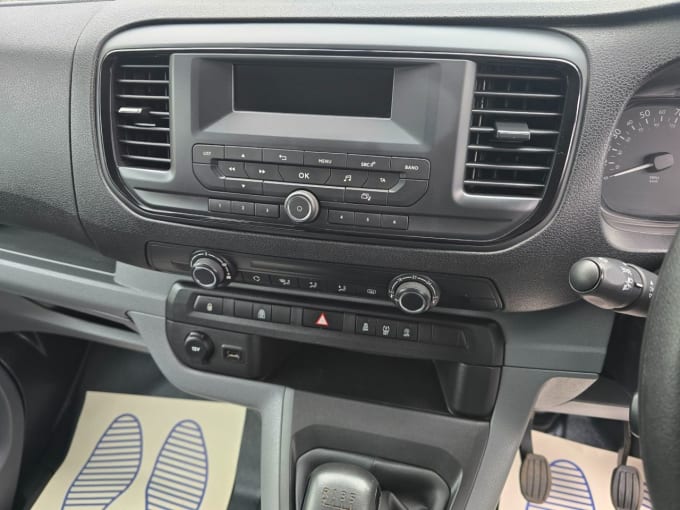 2025 Vauxhall Vivaro Life