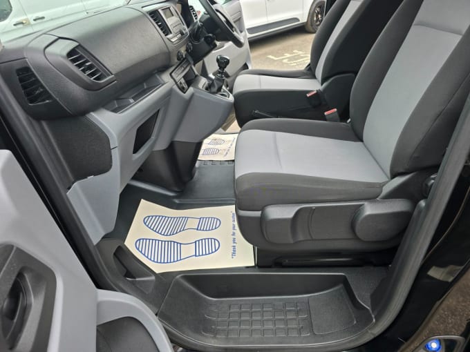 2025 Vauxhall Vivaro Life