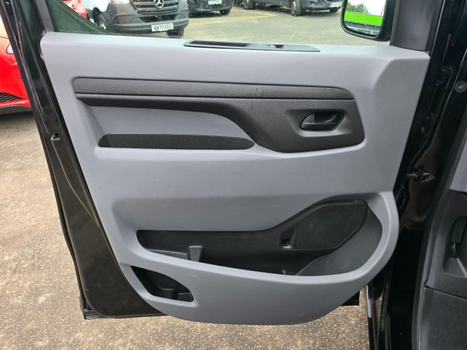 2025 Vauxhall Vivaro Life