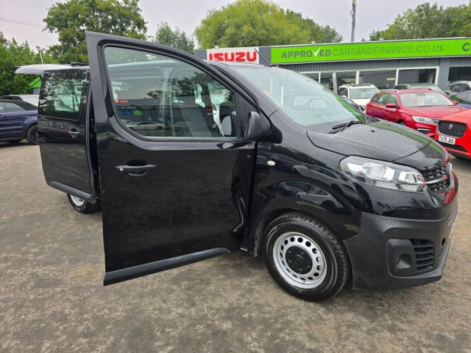 2025 Vauxhall Vivaro Life