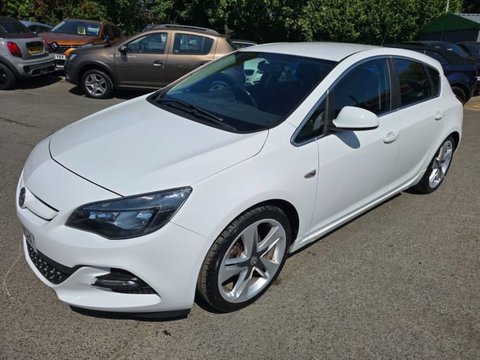 2025 Vauxhall Astra