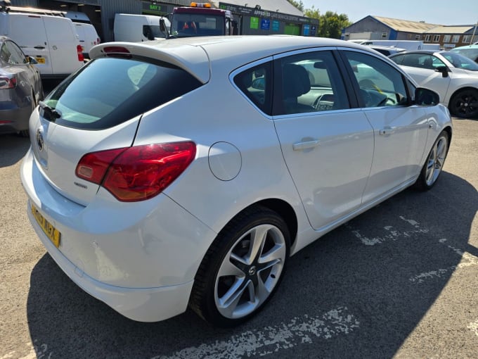 2025 Vauxhall Astra