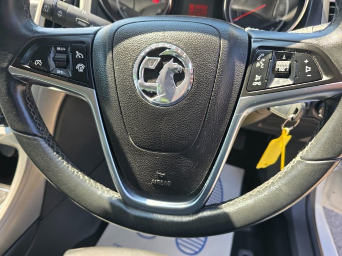 2025 Vauxhall Astra