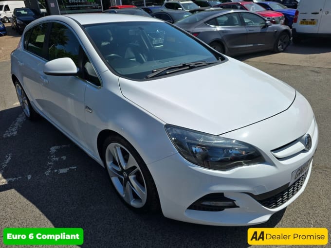 2025 Vauxhall Astra