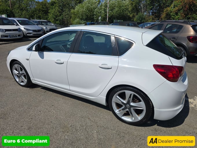 2025 Vauxhall Astra