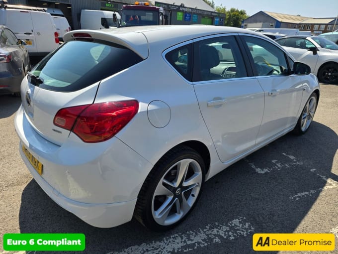 2025 Vauxhall Astra
