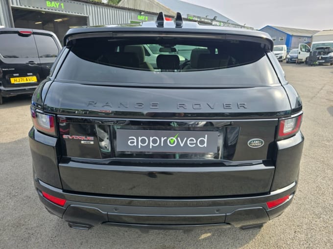 2025 Land Rover Range Rover Evoque