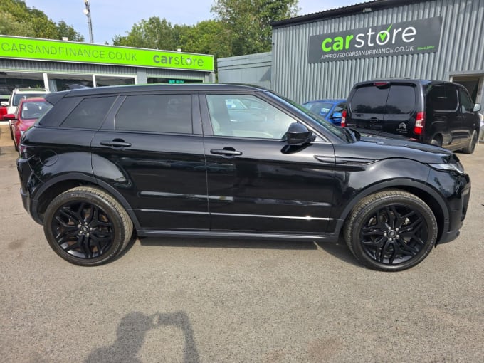 2025 Land Rover Range Rover Evoque