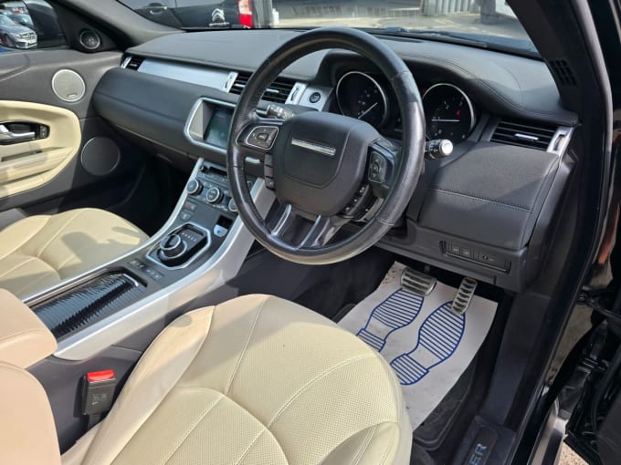 2025 Land Rover Range Rover Evoque