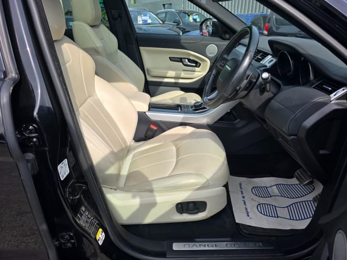 2025 Land Rover Range Rover Evoque