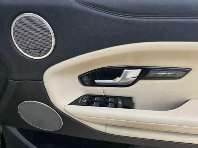 2025 Land Rover Range Rover Evoque