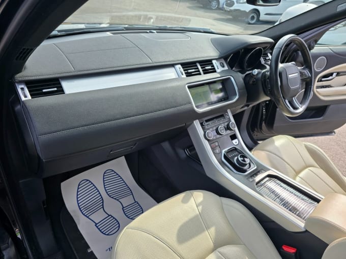 2025 Land Rover Range Rover Evoque