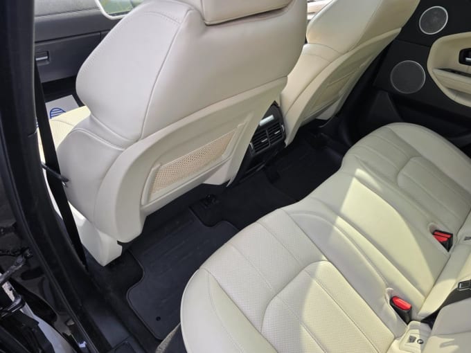 2025 Land Rover Range Rover Evoque
