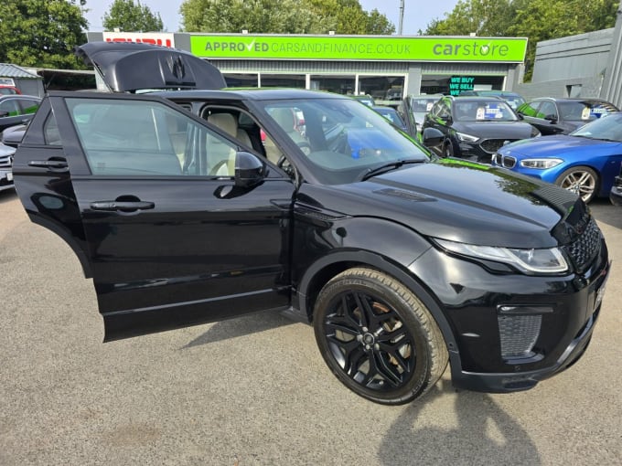 2025 Land Rover Range Rover Evoque