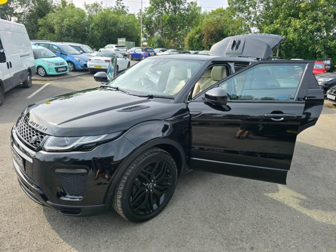 2025 Land Rover Range Rover Evoque