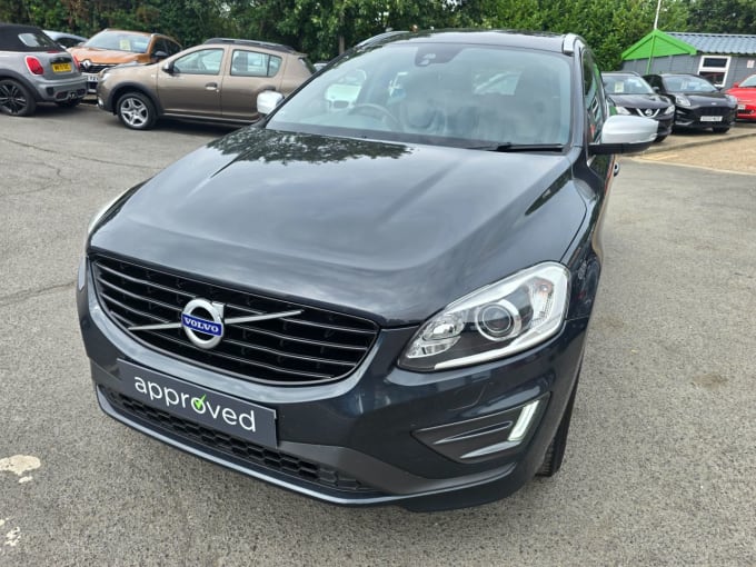 2025 Volvo Xc60
