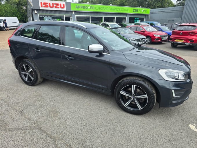 2025 Volvo Xc60