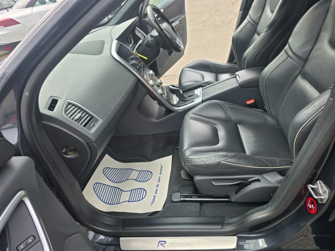 2025 Volvo Xc60