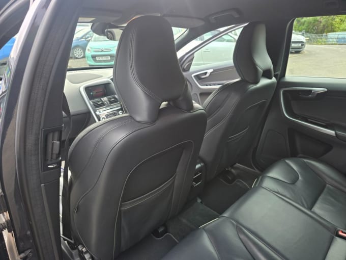 2025 Volvo Xc60