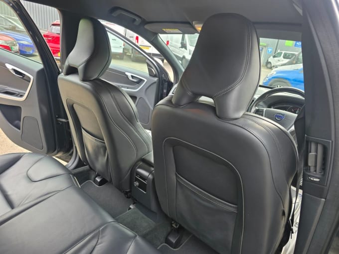 2025 Volvo Xc60