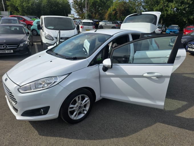 2025 Ford Fiesta