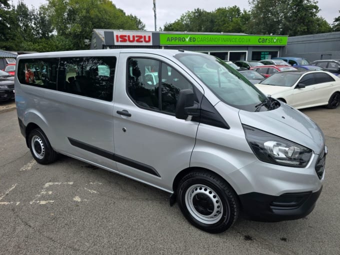 2025 Ford Transit Custom