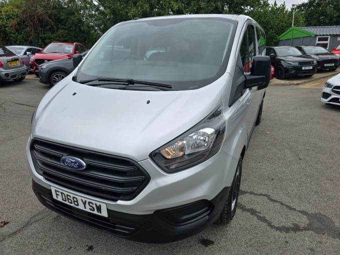 2025 Ford Transit Custom