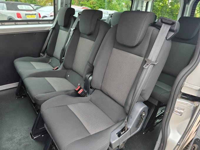 2025 Ford Transit Custom