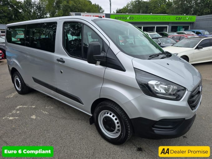 2025 Ford Transit Custom