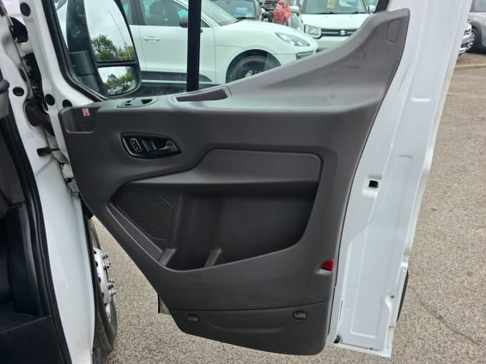 2025 Ford Transit