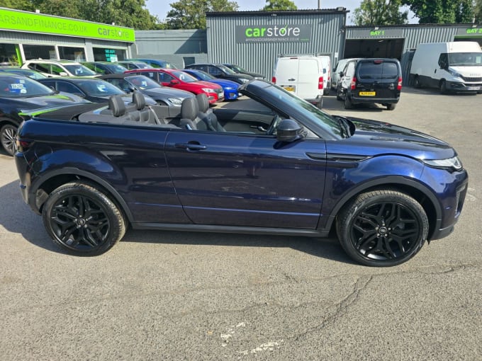 2025 Land Rover Range Rover Evoque